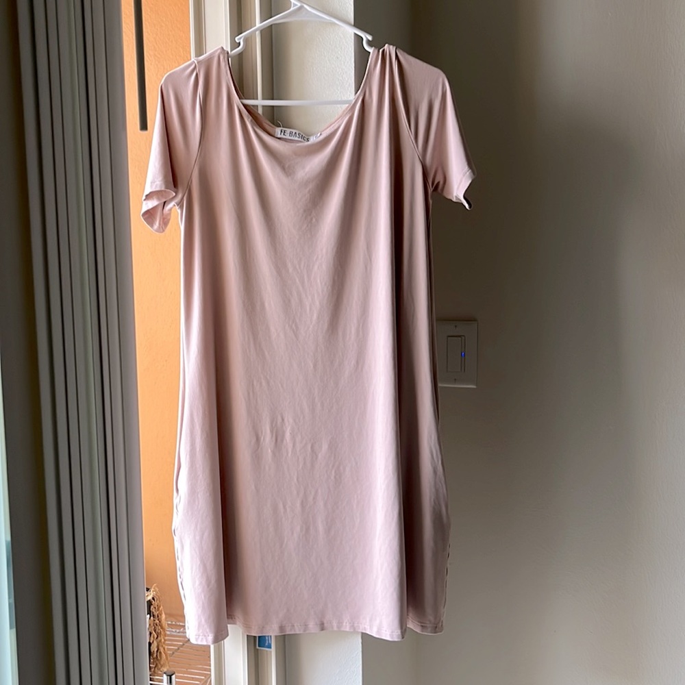 Fighting Eel Pink Midi Dress in Size Small